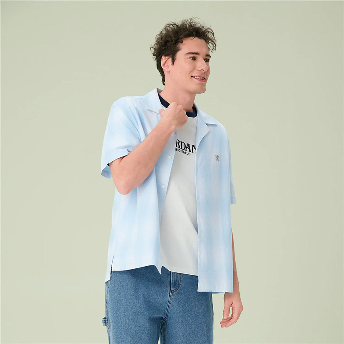 Relaxed Graphic Crew Neck T-Shirt — view 3