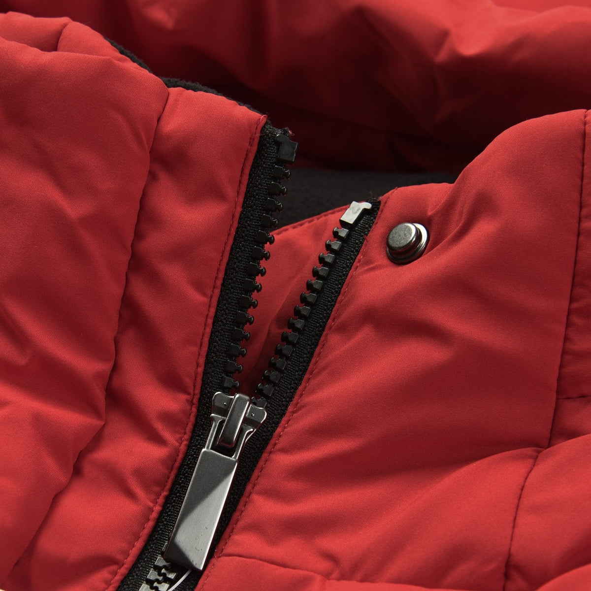 Snowproof Crimson Wrap — view 3