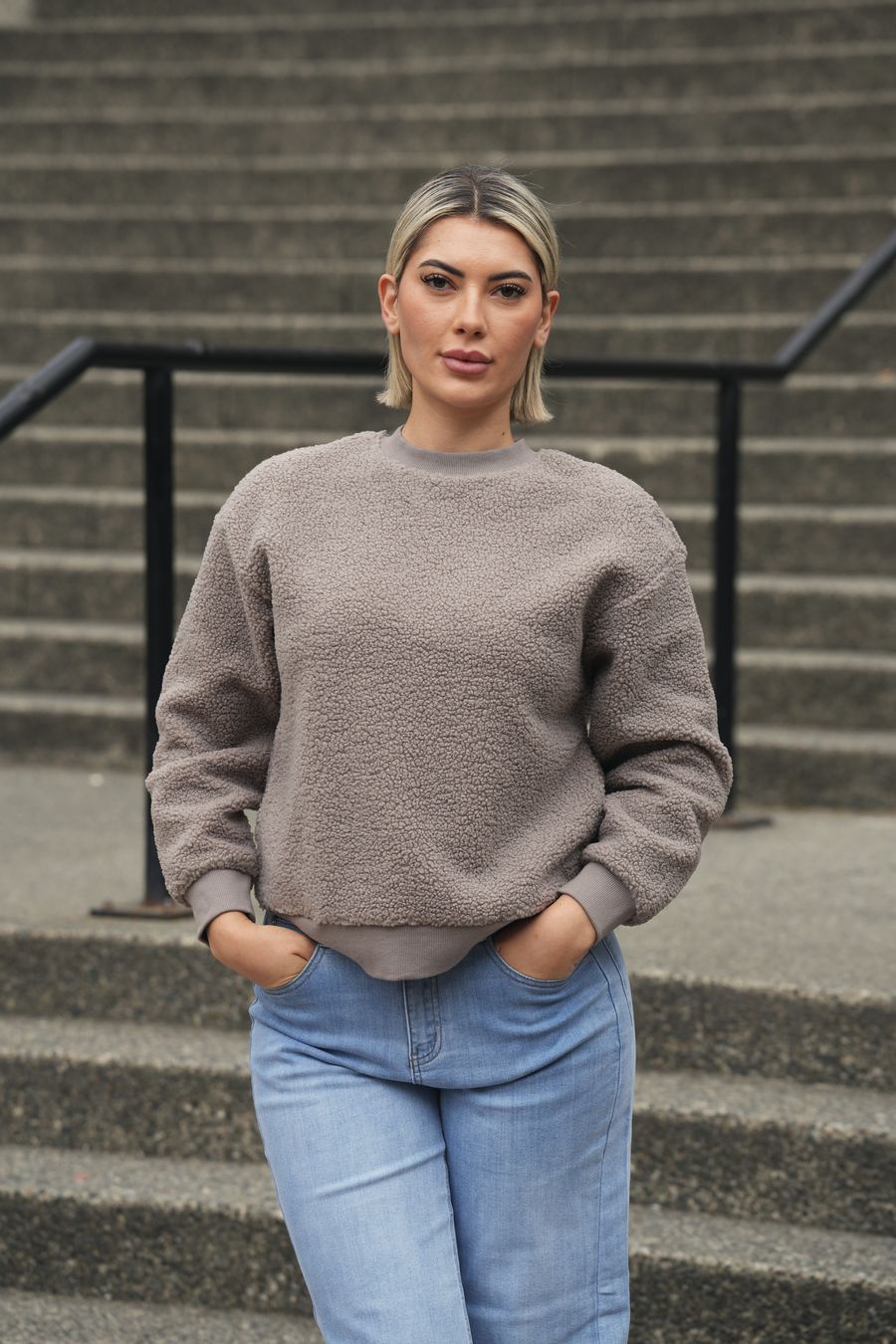 Look 01, Women